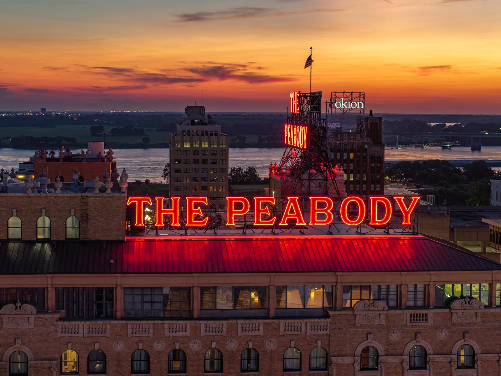 Memphis skyline seen from the Peabody rooftop